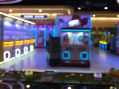 -爱玩嘉年华(龙湖源著天街店)