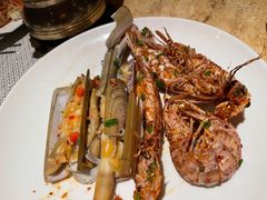 -雍和会海鲜姿造自助(湖东路店)