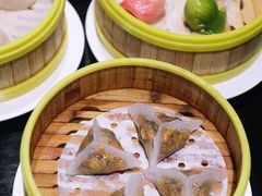 -上海漕河泾万丽酒店