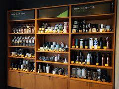 零售区-星巴克臻选(宁波天一广场店)