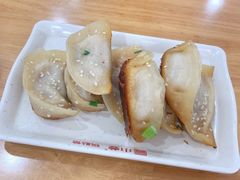 -小姜锅贴(凤凰街店)