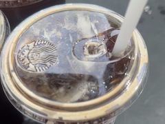 -星巴克(西安曲江银泰店)