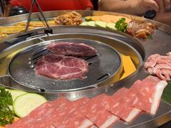 -哈哈碳都·牛肋条无限自助烤肉(台江万达店)