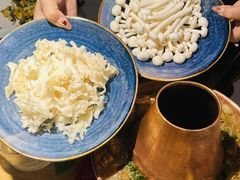 -雀舞云南菜(天津天河城购物中心店)