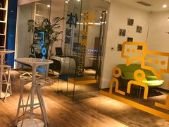-康斐斯健身(银泰创意城店)