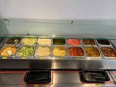 自助取餐区-包整·丝娃娃(一览甲秀楼风景店)