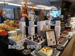 -圣丰索菲特·2 On 988 Café 自助餐厅