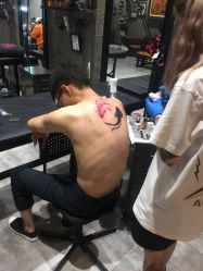 点击看大图 -INK STORY专业刺青·穿孔·洗纹身