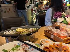 -大头虾越式风味餐厅(光明广场店)