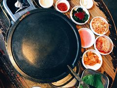 烤肉造起来-Dombe豚(黑猪肉街店)