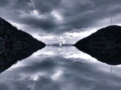 iphone_upload_pic-神丽峡