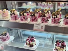 -罗森尼娜(德思勤店)