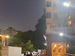 -胡须佬鸡煲四季火锅店(石厦西村直营店)