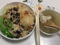 -煲煲香快餐(南京路店)