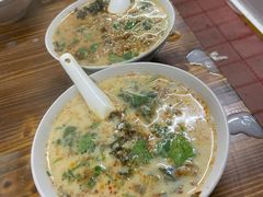 -云南大锅豆浆店