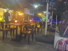 -百味地锅鸡(二店·财校分店)