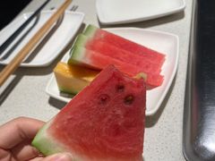 -海底捞火锅鲜切牛肉主题店(长寿路店)