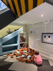 -MINI MARS KIDS CLUB亲子家庭中心(杨浦黄兴店)