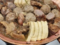 -鸿一顺多层肉饼传统菜(新华小区店)