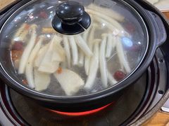 -濠轩阁特色生蚝火锅(水湾路店)