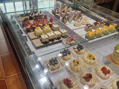 -红跑车(仙鹤街店)