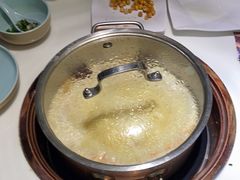 -洪氏嗨捞·猪肚鸡火锅(阳光天地店)