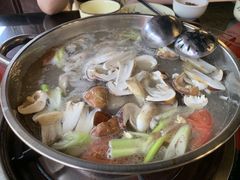 -老石黑山羊毛驴肉火锅(金凯广场店)