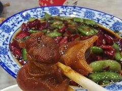 -江城燕子大排档(江汉路步行街店)