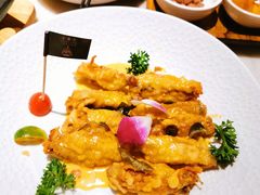 咸蛋黄奶黄鸡翅-金椰壳· 大厨新加坡菜(壹方城店)