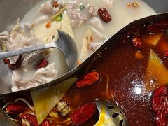 -麻田会 ·鲜活现烹·牛蛙火锅(珠江新城维家思广场店)