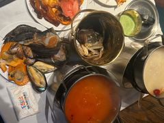 -领鲜活海鲜榴莲自助火锅(东门店)