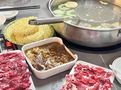 -官塘陈记鱼生·潮汕砂锅粥·牛肉火锅(潮枫路总店)