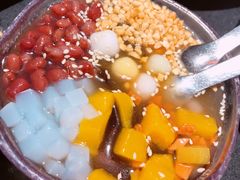 -井格重庆火锅(西直门凯德Mall店)