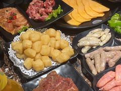 -啊美丽炭火烤肉(滑翔一店)