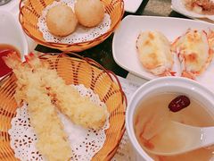 桃胶银耳羹-大渔铁板烧(万象城店)