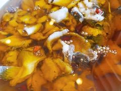 -鑫巴蜀小镇 · 水煮鱼专研店(玉桥店)