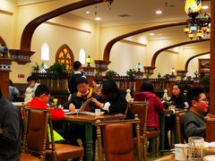 大堂-清真·玛丽亚新疆菜主题餐厅(浙江中路店)