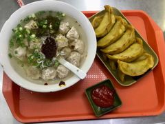 中碗馄饨-金陵老丁家馄饨