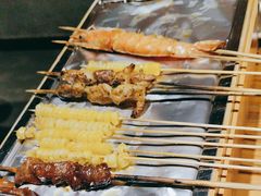 -喝丢一只鞋海鲜烧烤·海肠捞饭(文体街店)