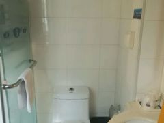 -南京金百时酒店(张府园地铁站店)