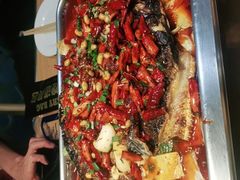 -鸣记脆皮烤鱼(铁西店)