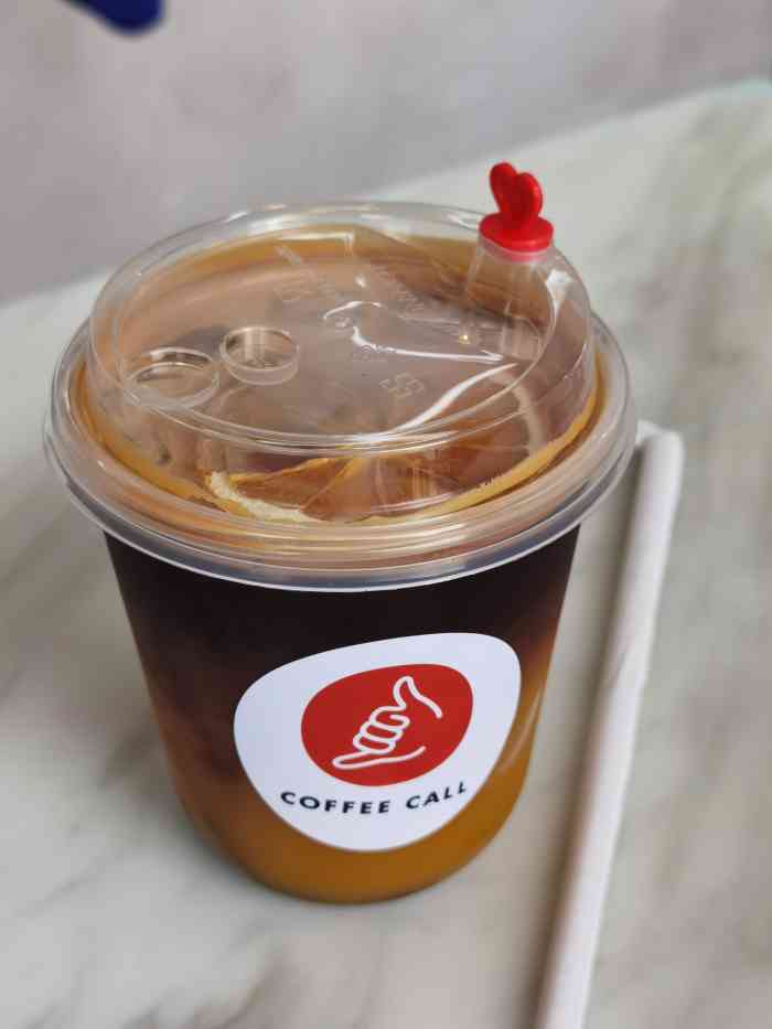 coffee call-"这家店之前还是网红打卡的地方,之前生意挺.