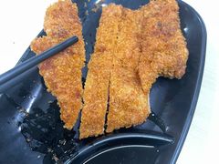 -莱莱小笼·乔艾