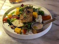 藜麦豆腐蔬果杂粮白味增和风沙啦-The Rug Cafe(王府中环店)