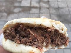 -老西关黄老太牛肉烧饼