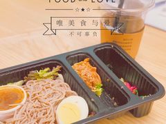 -星巴克(广州淘金路店)