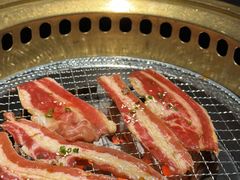 -山川小町·极番烧肉(新地假日广场店)