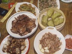 -老鼎万春卤菜(五代传承创始老店)