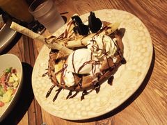 -玛格萝妮(汇智国际商业中心店)
