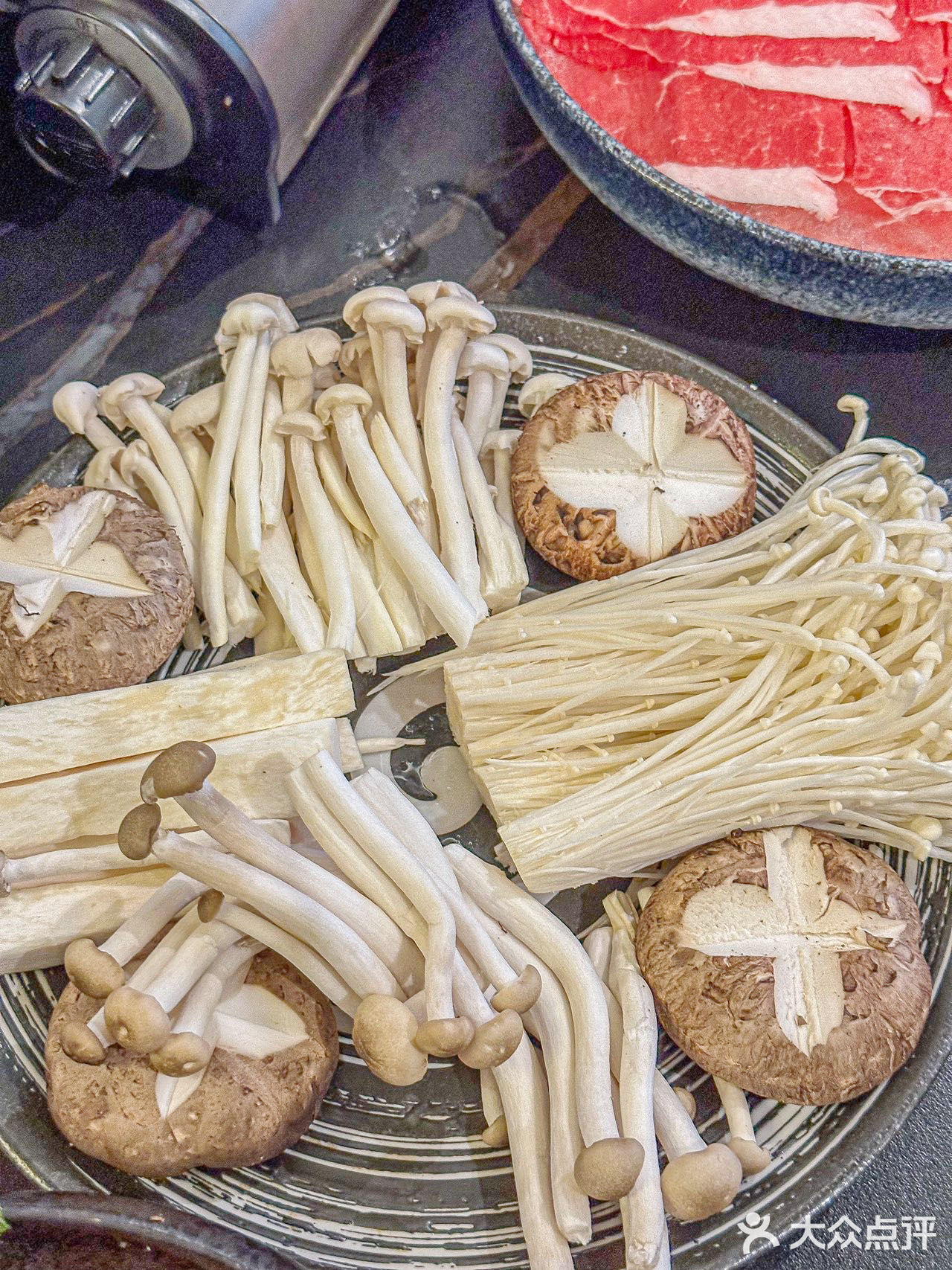 来这里吃火锅🍲看欧洲杯球赛❗️